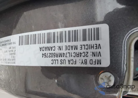 2021 Chrysler Pacifica Hybrid Touring L z USA, uszkodzony, nr VIN 2C4RC1L74MR602764